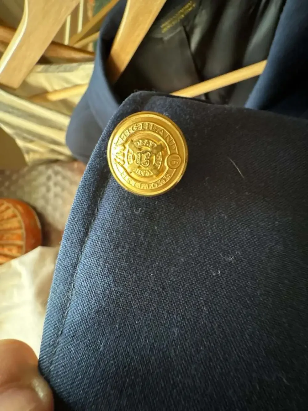 Huntington Navy Blue Single Breast Single Vent Two-Button Blazer Size  Old Money